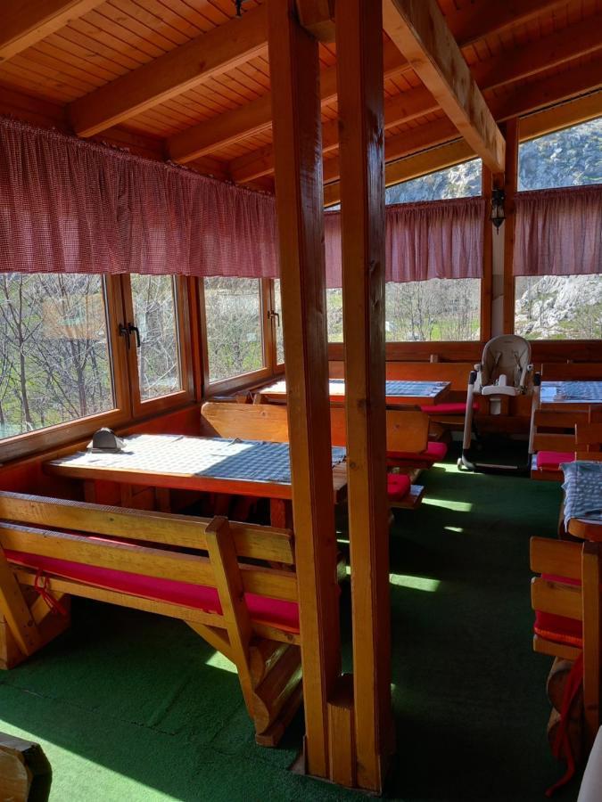 Bed And Breakfast Umoljani Dış mekan fotoğraf